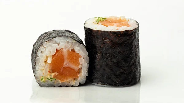 Spicy Salmon Hosomaki 6pcs