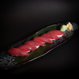 CAPO-047-tuna-nigiri-set-4pcs-3-hosomaki