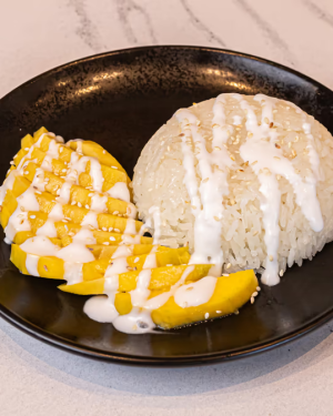 Capo Mango Sticky Rice